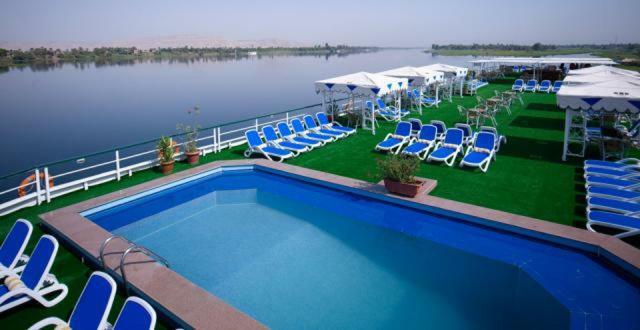 Luxor Luxury Nile Cruises - From Luxor 04 Nights - From Aswan 03 Nights Hotel Exterior photo
